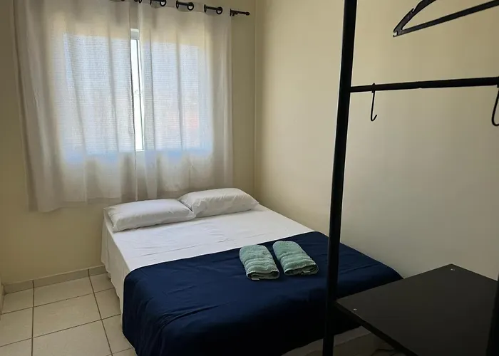 Apartamento Com Varanda